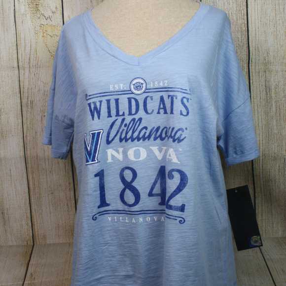 NCAA Villanova Wildcats Ladies V-Neck Top NWT - Picture 3 of 5